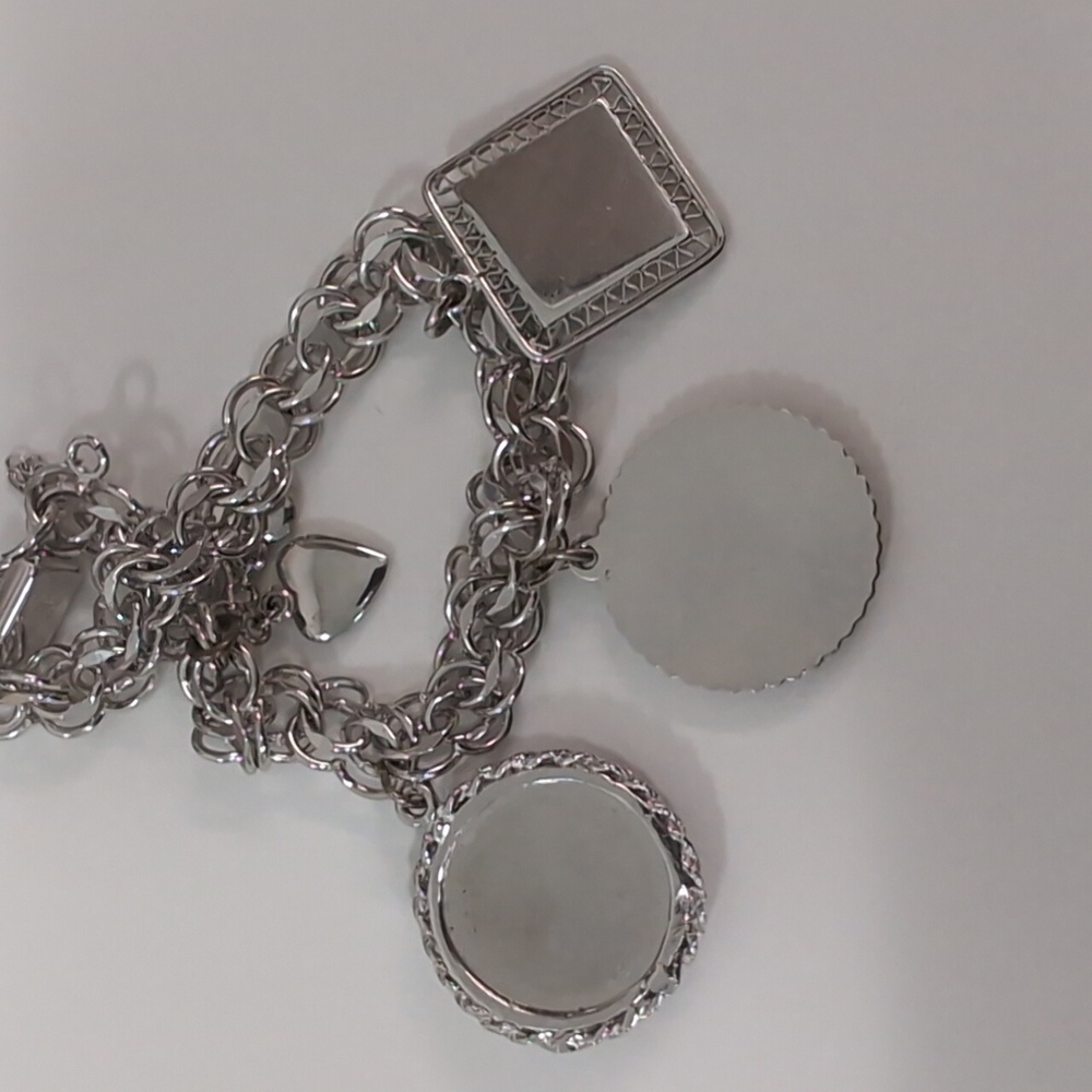 Vintage Elco Charm Bracelet With Charms - Picture 8 of 8